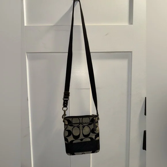 Coach black and Tan Crossbody Bag - Picture 2 of 8